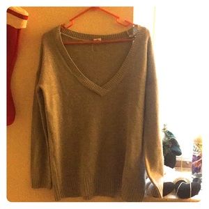 Tokyo Darling s/p gray sweatshirt